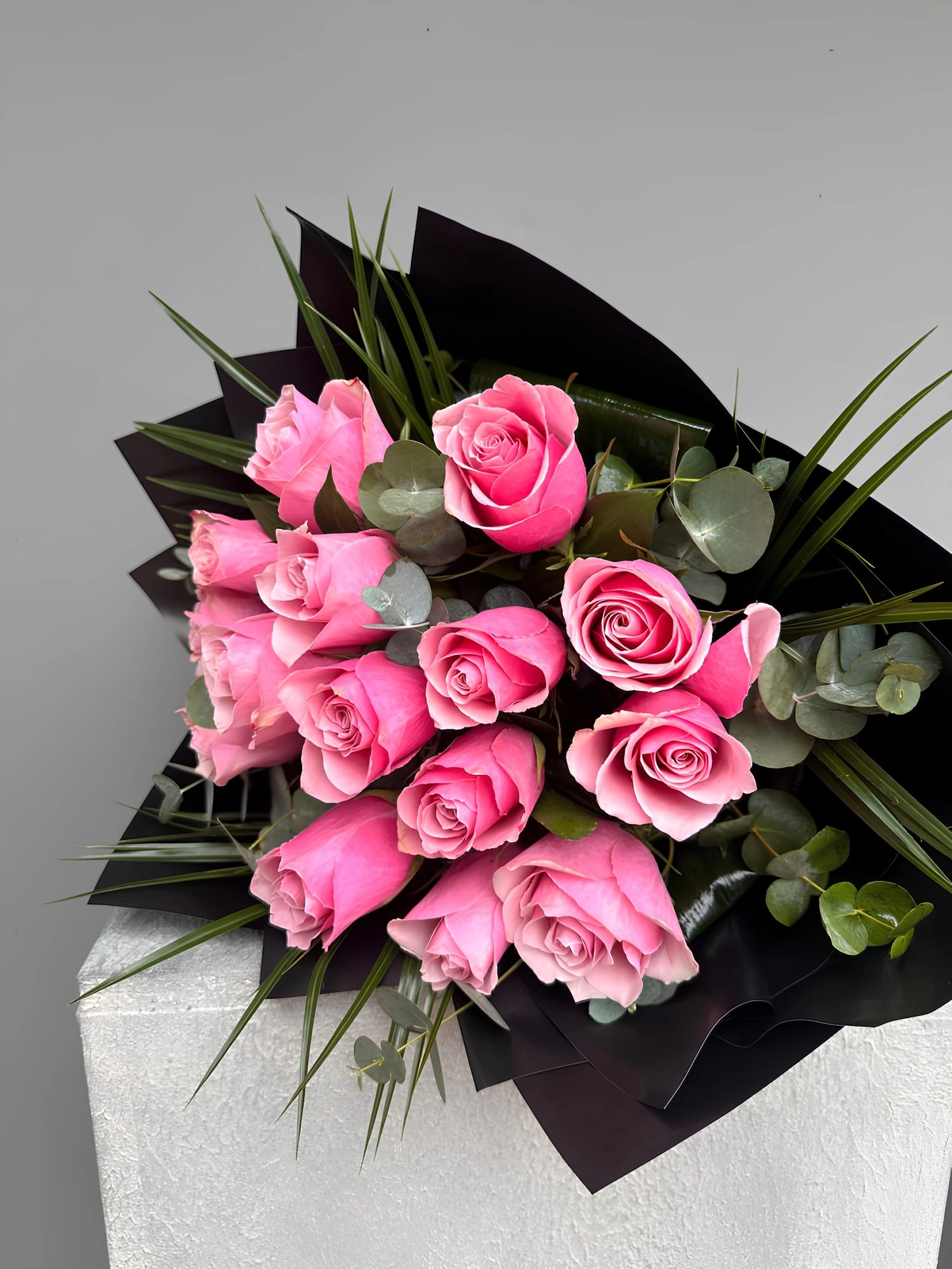 15 Adet Beyaz Pembe Gül Buket