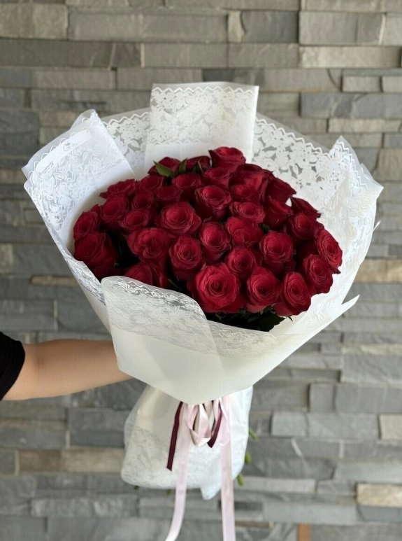 41-51 Red Rose